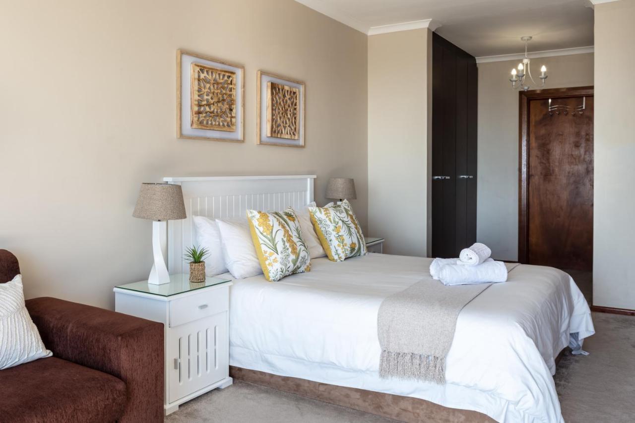 Star Apartments เคปทาวน์ ภายนอก รูปภาพ